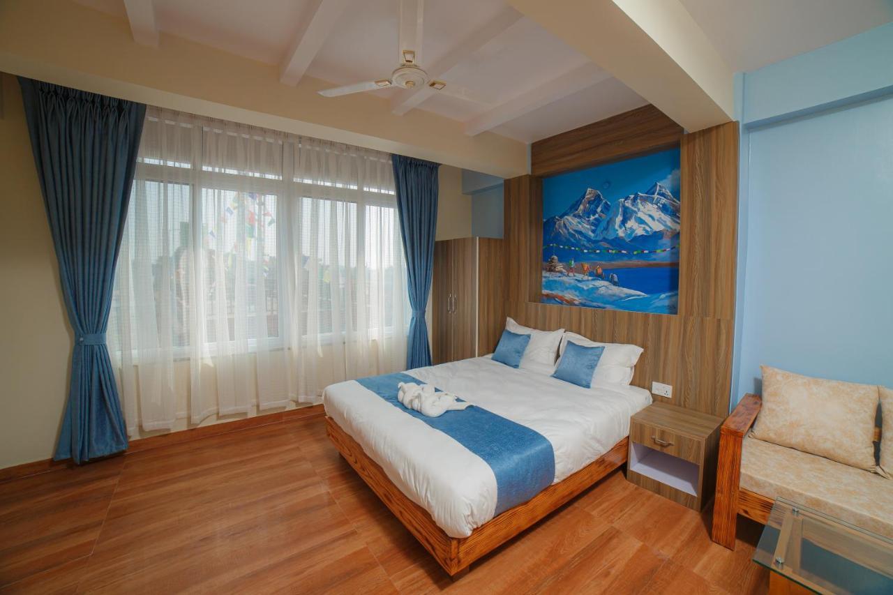 Lotus Apartment Pokhara Zewnętrze zdjęcie