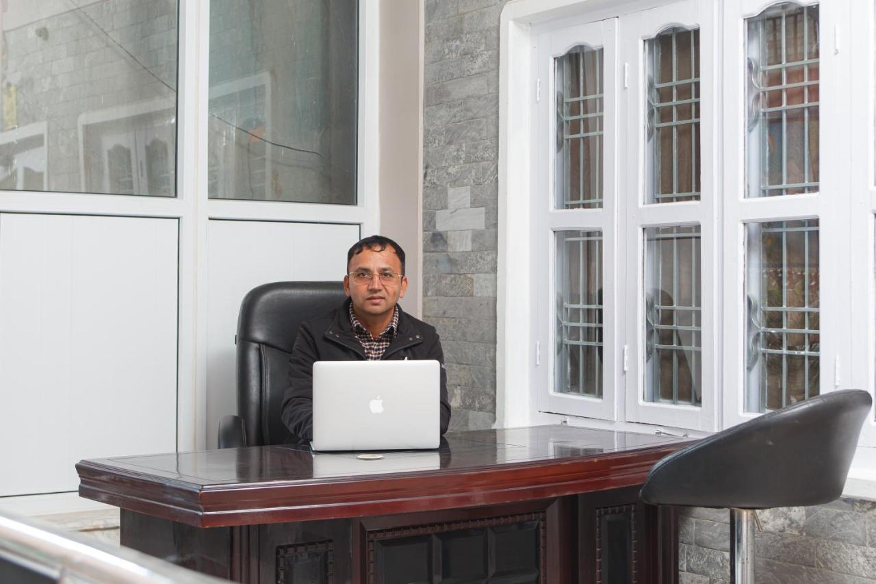 Lotus Apartment Pokhara Zewnętrze zdjęcie